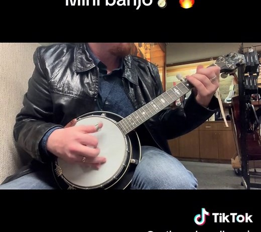 Sometimes, you just have to play a little banjo, and this was definitely a little banjo 🤣 This is a smaller version of a Randy Wood feather light banjo. It’s a really cool instrument! #little #mini #banjo #bluegrass #country #fyp