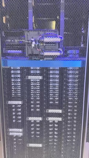 StorageReview on Instagram: "There’s just something mesmerizing about tape libraries and the little robot getting work done. This is the IBM Diamondback tape library that holds over 27PB of capacity per rack thanks to 1,548 LTO-9 tapes and up to 14 drives. It’s also pretty easy to service in the field, making long-term archive more attractive. #computers #datacenter #tape #storage"