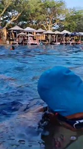 Do you remember when I said we must go to Swimming With Shirley for lessons...? It's a really good idea. Get a session for yourself and family first thing in 2025. You'll thank me later. I'm swimming this year😌. No pool formed for me shall escape. Ha ngena! I told fear to sit down and shut it🤫! This year was just the beginning. ✅ In 2025, I swim like a pro. 😁 Watch me, watch me☝🏽. Closing gaps. Re lokisa dikarabo for life. I have to build a swimming pool le nna 💯💪🏽😋. Ke sala jwang? #acti