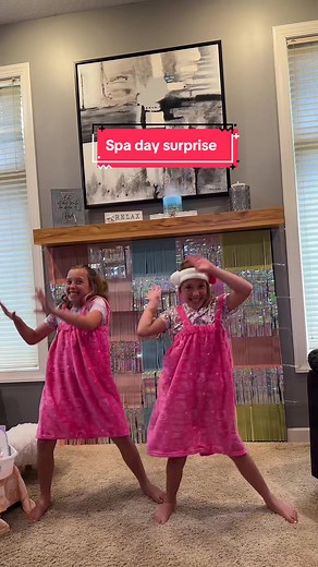 Girls Day Spa Party Fun with Grandma and Friends