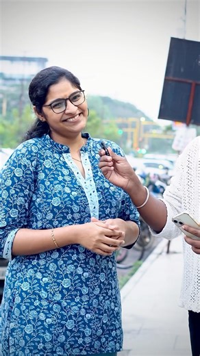 Road contractor yen road-la vazha maram nattu vecharu 😆 Cmt the answer #meimedia #follow #like