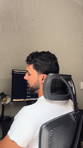 Se você quer se tornar um DEV de verdade, precisa construir as ferramentas que usa no dia a dia! Com a Codecrafters, você aprende na prática como criar seu próprio Git, Redis, Docker e muito mais, entendendo de verdade como esses sistemas funcionam por baixo dos panos. 🚀 Bora subir de nível? Acesse a plataforma e comece agora! #programação #desenvolvimento #backend #frontend #fullstack #devlife #aprendizado #javascript #python #code #tecnologia