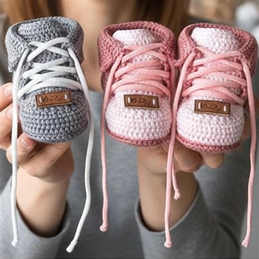 Crochet Baby Sneaker Pattern – Easy Booties, 4 Sizes (PDF Download) - Etsy