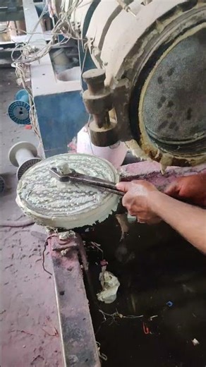 Turning Old Plastic into Tiny Dana 💥 | Machine in Action