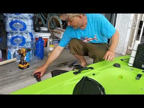 Kayak seat removable pad install