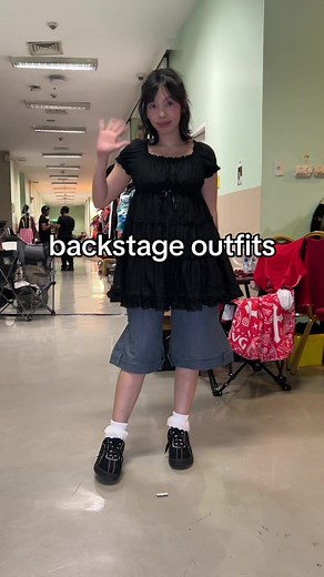 Backstage Outfits for Theatre Actors | Comfy and Stylish Fashion Ideas