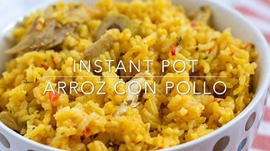 This is further proof that our love for food has no borders. And this arroz con pollo tastes about as fresh as fresh can be. Here's the recipe: thefoodieeats.com/pressure-cooker-arroz-con-pollo | The Foodie Eats