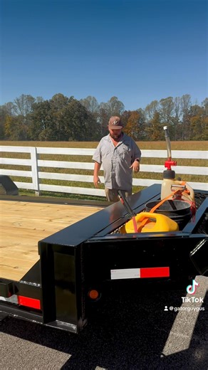 Newly introduced Aardvark series XLT! Compact 14K equipment loaded with features. | Gatormade Trailers