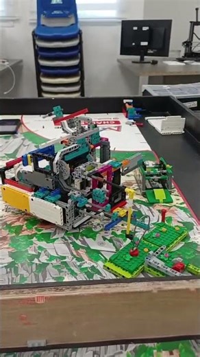 הרצה 1: 60 נקודות ב15 שניות🤖 #3009 #fll #lego