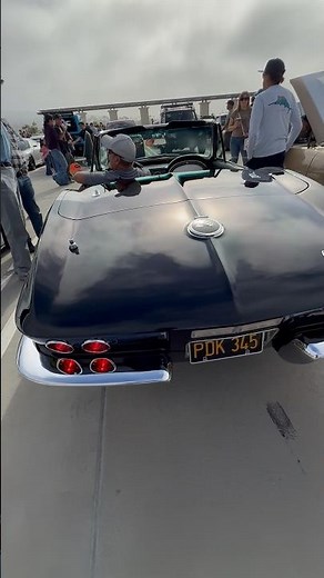 🔥Sound Up! Black 1967 C2 Corvette Rumbling Chevy Stingray Convertible #cars #musclecar #classiccars