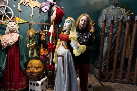 Taki Teatr Groteska zna naprawdę niewiele osób w Krakowie. Zajrzeliśmy do zakamarków legendarnej sceny