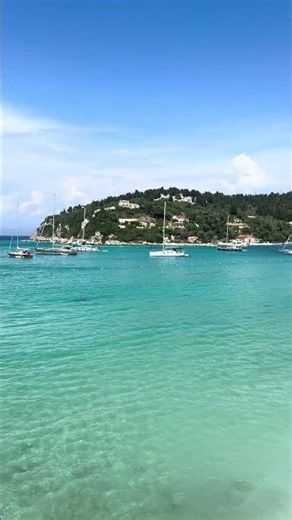 Harami Beach, Lakka Paxos 🇬🇷