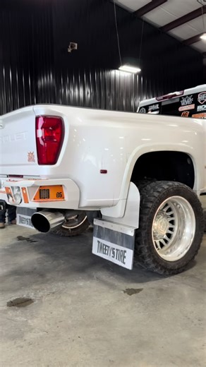 Understanding TPMS Sensors for Vehicle Maintenance