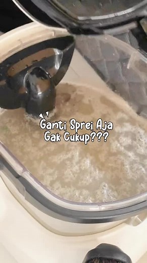 Terima kasih kak @mamaiqall yg sudah percayakan kebersihan kasur pada #HydroClean #HydroCleanIndonesia :) Semoga kakak dan keluarga sehat selalu~ Let's keep our home clean and healthy! #HydroAllergenicSystem #bedroomcleaning #cleaninghacks #cleaningtiktok #tungau #vacuum