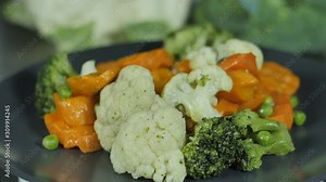 Cooking in the combi steamer for a festive feast of feast feasts. Steamed vegetables