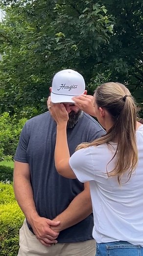 1.3M views · 20K reactions | He's got flip-flops on his feet  | Wawa | Facebook