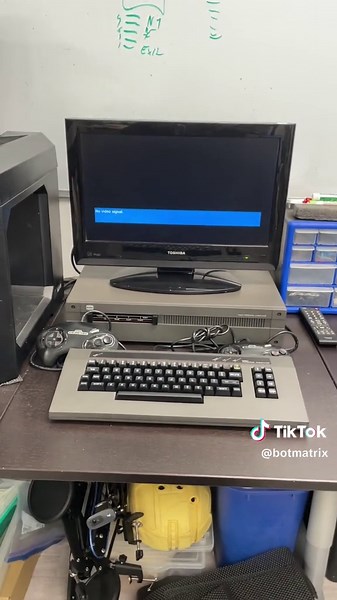 The retro computing scene has been a buzz lately with the story of the 1983 NABU PC! From an exciting ebay lot sale of 1000s of new units, to brand new software being written to the revival of games and utilities lost to the sands of time! Its an unbelievable story and I’ve been fortunate that my friend DJ has taken me along for the ride! #retro #retrocomputing #retrocomputer #NABU #1980s #80s #Ottowa #diyelectronics #nabunabu #C64 #Z80 #8bit #retrogaming #pacman #retrogames