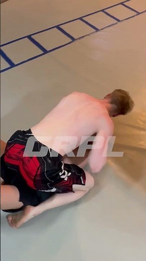 Vojtěch Hip Throw to Arm Triangle