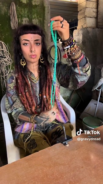 Dreads Ispirati ai Colori del Mare