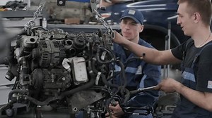 Mechanics Removing Engine Using Hoist Auto Stock Footage Video (100% Royalty-free) 3822941097 | Shutterstock