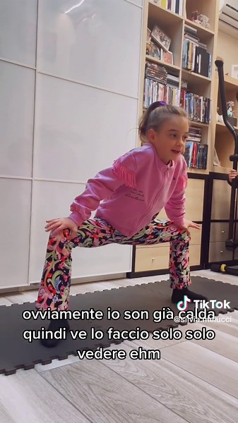 Tutorial Spaccata Frontale #leclemmytwins #silkyclemmytwinsmom #tutorial #emmatutorial #tutorialspaccata #spaccatafrontale #spaccatacentrale #spccata #ginnasticaritmica #ginnasta #ginnastaitaliana #ginnasticaritmicaforever #ginnasticaritmicaitalia #ginnasticaritmicanelcuore #ginnasticaritmicavita