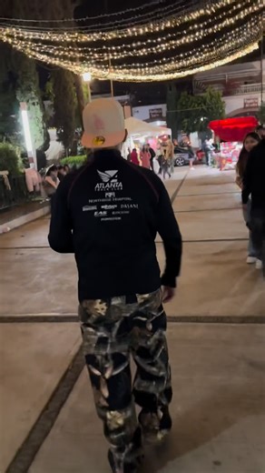 Yael Cerón on Instagram: "Sacando a bailar a una mini pro!!.😍#viral #fyp #yaelceronbailando #baile #huapangos #vaquero #yaelceron #huapangosperros #sacandoabailar #bailesderancho🌵❤️"