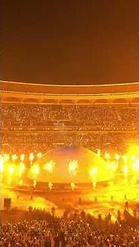 Kanye West performs "Runaway" Live in Madrid at YE TOUR 2026 🇪🇸