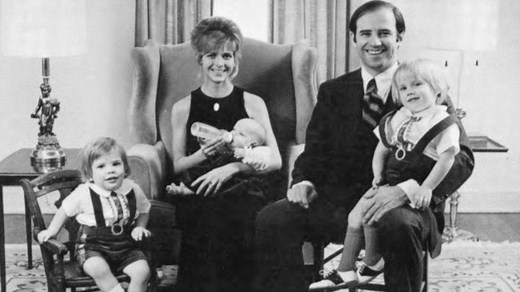 How did Neilia and Naomi Biden die?