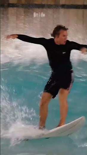 Typhoon Lagoon action • • #typhoonlagoon #surf #surfpool #edit #reel #surfing #surfedit #wavepool
