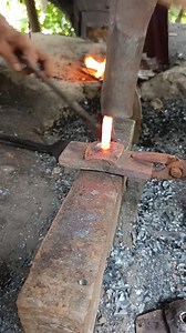 Hot steel rod molding with blacksmith hands 🔥 #blacksmith #weldinglife #metalworking | Mechanical Zone