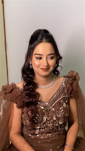 Sahilikamble Nagpur & Chandrapur makeup artist | Bride sayli on her Reception✨ . . Book your special day with @sahilikamble.makeover Call or WhatsApp on 📞9765162769 . [ explo,... | Instagram