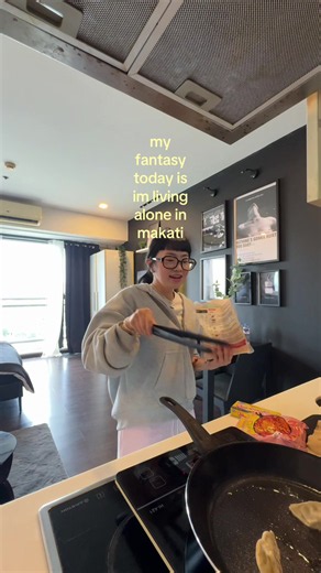 my silly fantasies :> stay tuned for the vlogs!! airbnb: @NOIRÉ Aloure Suites on ig!