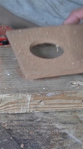 Cut Perfect Circles With This Saw #woodworking #carpentry #tools