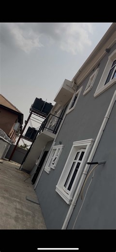Not available again ❌❌❌❌❌❌3 bedroom apartment to let at GOSGRAS estate in orimerunmu olowotedo,(mowe ibafo). Has personal transformer Just 300 bike to the bus stop Comes with wardrobe in all rooms 4 bathrooms In a serene environment Rent:850k Total package :1,2million #3bedroomhouse #moweibafo #miniflat #3bedroom #2bedroom