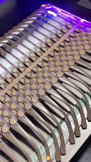 Glasses Factory Scene: Pattern Printing on Eyeglass Temples