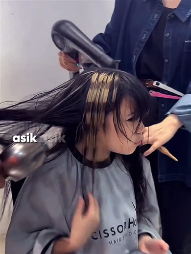 Model rambut nya Gempi Lucu bangett😍💗 siapa yang baru liat Gempi di cat rambut☝ jangan lupa saksikan film MODUAL NEKAD di bioskop ✨ #filmmodualnekad #gempi #lucu #wajibnonton #fyp