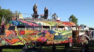 420 reactions · 168 shares | ALEX & ALLYSON GREY ON THE FURTHUR BUS...