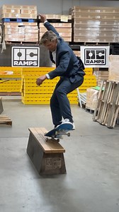 Building the @jordanhoffart butter bench 🧈✅ 🎥 @drsalsaverde | OC Ramps