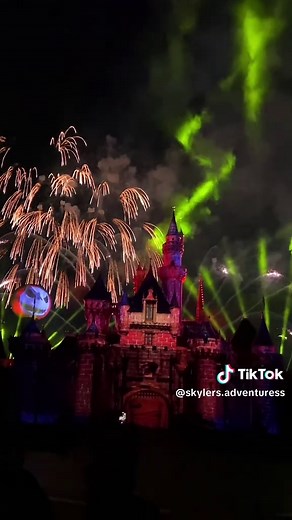Maleficent's Fiery Show at Disneyland Halloween Screams