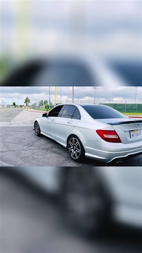 Exploring the Turbocharged Mercedes-Benz W204