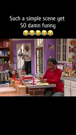 Makes me laugh every time 😂😂😂😂 #thatssoraven #ravenbaxter #ravensymone #disney #disneychannel #childhood #sitcom #show #2000s #nostalgia