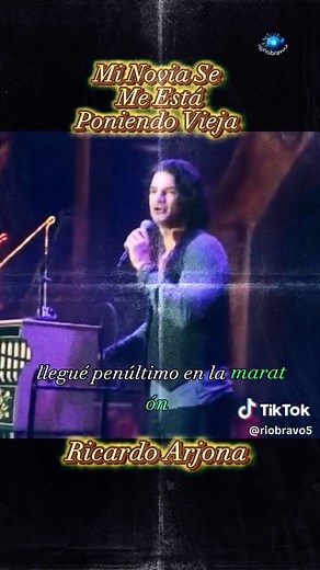 Mi Novia Se Me Está Poniendo Vieja - Acordes y Letra de la Canción