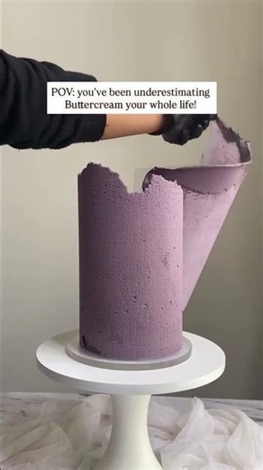 Day 14: Textured Buttercream Wrap