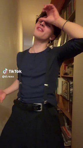 Creative Flexing in the Library Scene