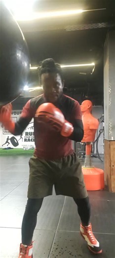 Happy 2026 to YOU all ,last training section in 2025 from Master🥋🥋 Jerome southpaw boxin🥊 | Jerome S. Paye