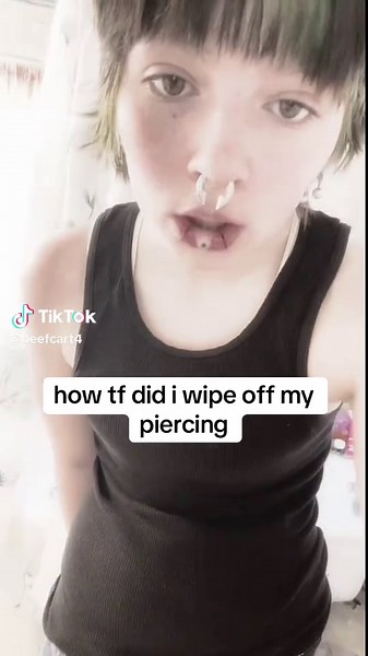 Understanding Vertical Labret Piercings and Care Tips