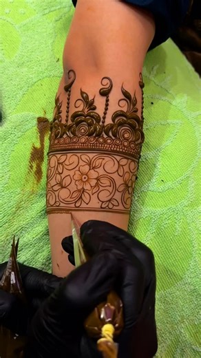 Kp Mehandi Art ( Kamal Prajapati) on Instagram: "Full back hand mehandi tutorial by @kp_mehandi_art @kpmehndi_artist_ delhi mehandi artist , noida mehandi artist , briadlmehandi ,Bridalmehndi ,bridalmehendi ,new bridal mehndi #kpmehandiart #instagram #mehndi #explore"