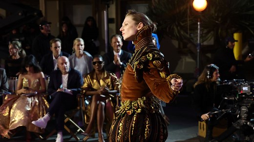 Swoon! Hunter Schafer Just Walked the Vogue World 2025 Runway in Tilda Swinton’s Costume From ‘Orlando’