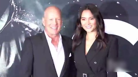 Bruce Willis’ wife Emma Heming reveals the truth behind his dementia diagnosis