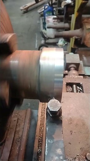 metel pice cutting to a job in leath machine wow so satisfying 🤩🤩🤩